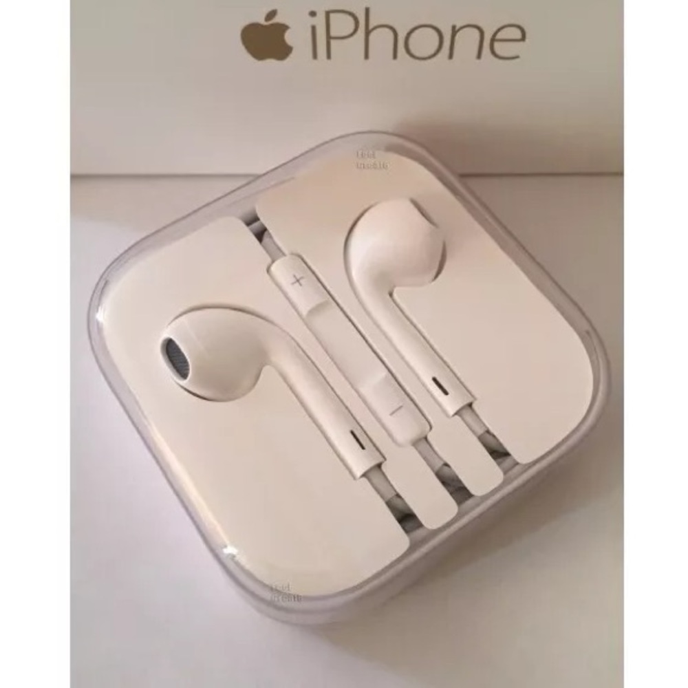 Genuine OEM Apple 3.5mm jack wired iPhone EarPods